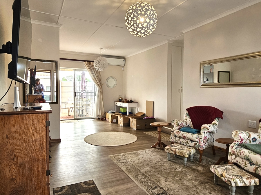 3 Bedroom Property for Sale in Jeffreys Bay Central Eastern Cape